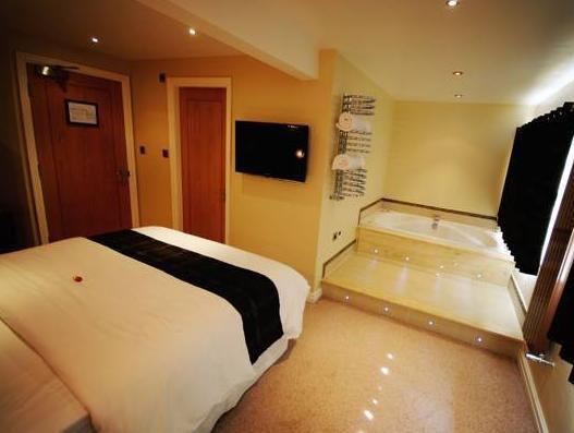 ดิ อัลส์วอเตอร์ วิว เกสท์เฮาส์ Hotel Watermillock ภายนอก รูปภาพ